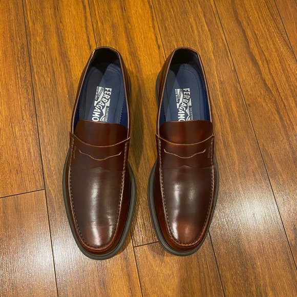 Salvatore Ferragamo Men Loafers - NWOT - Size 12 D - Picture 2 of 9